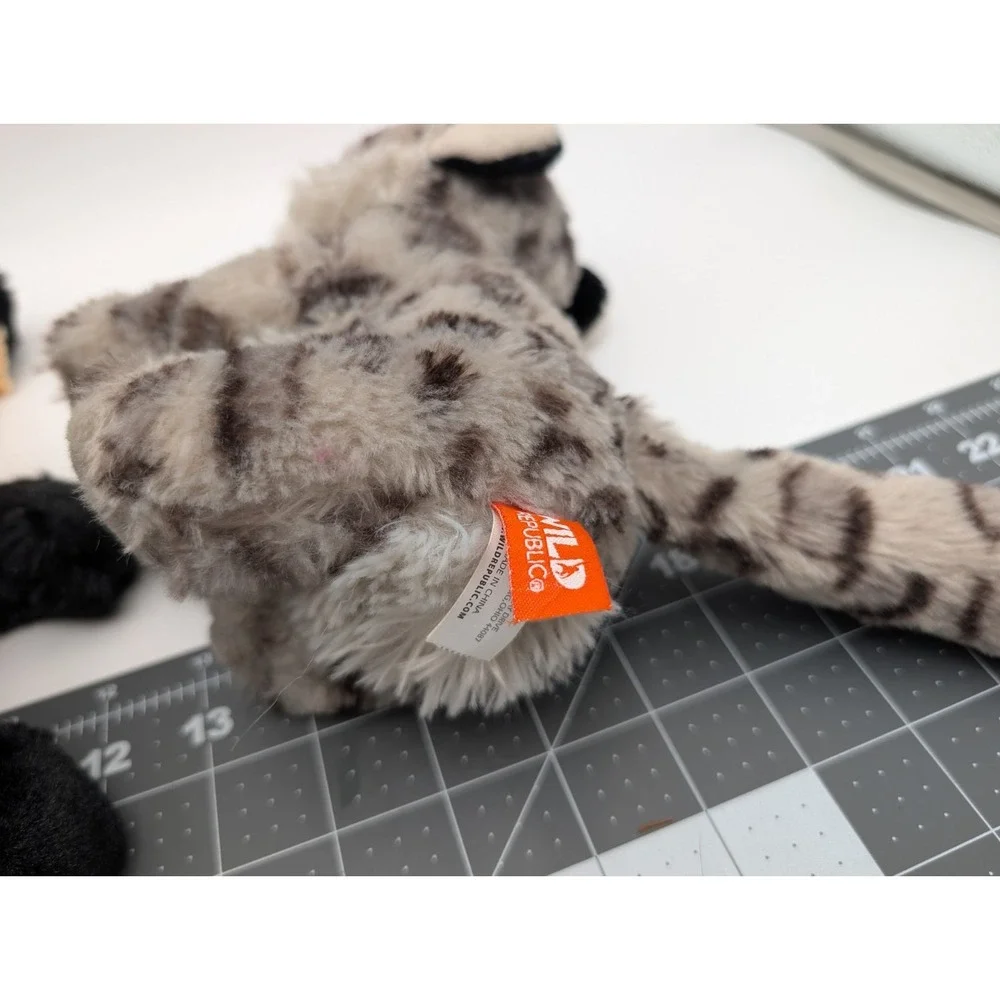 Wild Republic Plush Lot Red Panda Snow Leopard Lynx Cat Stuffed‎ Animal Toy